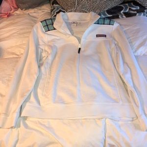 Women’s Vineyard Vines Shep Shirt - medium